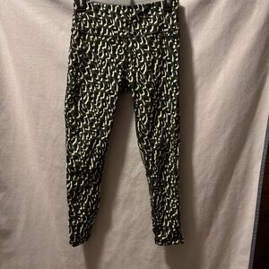 Sweaty Betty Black and Cream Power Leggings